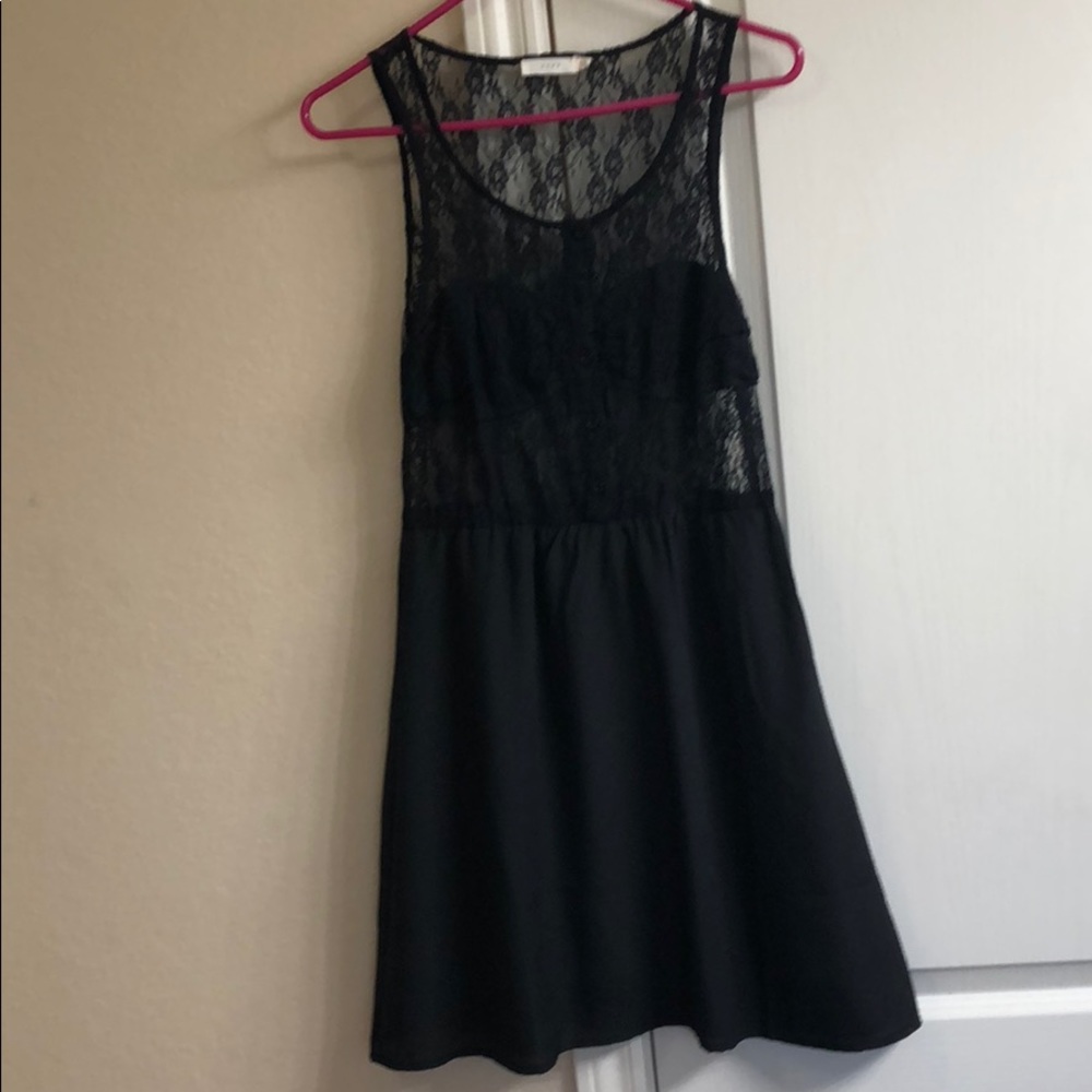 Gorgeous Lulus Mini Dress Size M